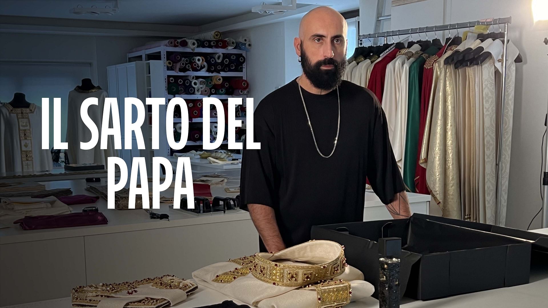 Re: sguardi sulla società - Il sarto del Papa