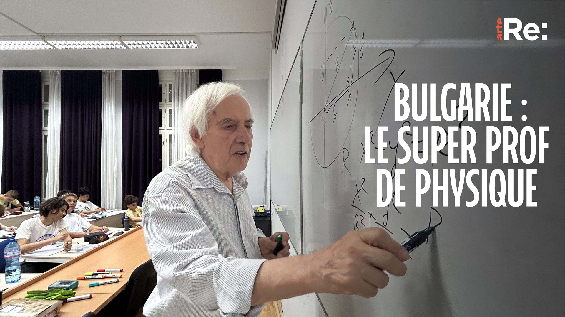 ARTE Regards - Bulgarie : le super prof de physique